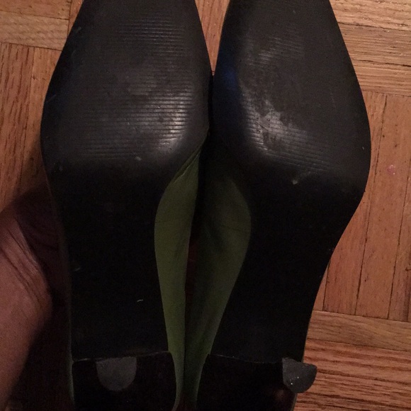 Shoes - Picture 2 of 3